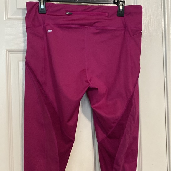 Fabletics - Picture 9 of 11